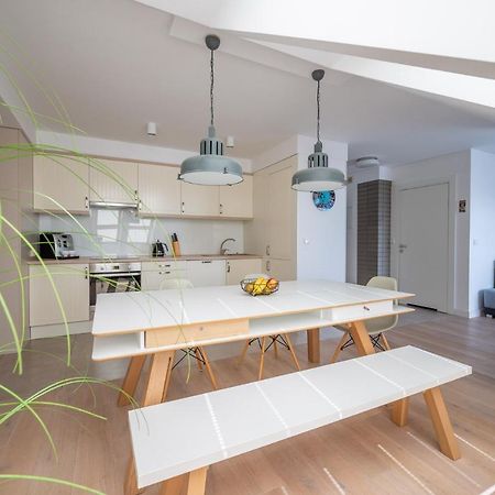 Apartament Holiday ดาร์โลฟโก ภายนอก รูปภาพ